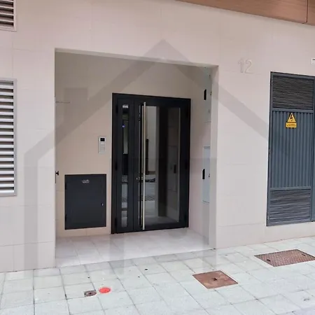 Cervantes - Apartamento A Estrenar Con Parking Apartment *