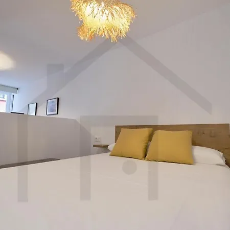 Cervantes - Apartamento A Estrenar Con Parking Apartment *